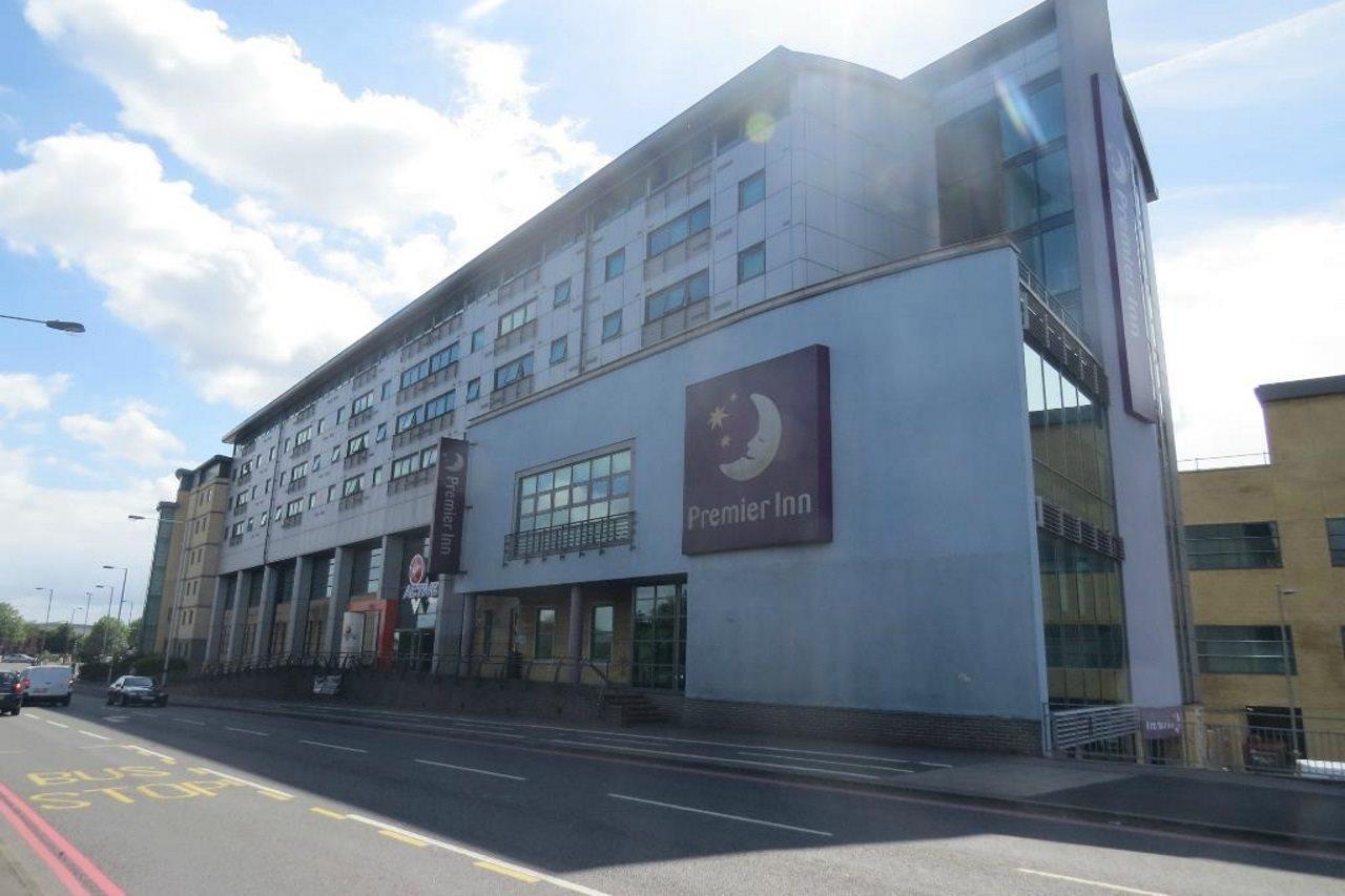 Premier Inn London Wimbledon South Kültér fotó